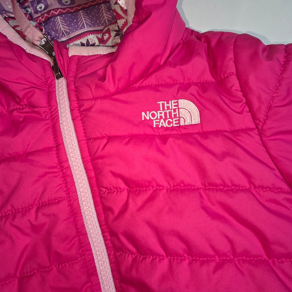 The North‎ Face Toddler Reversible Puffer Jacket Pink Fair Isle Print Hooded - Picture 2 of 9